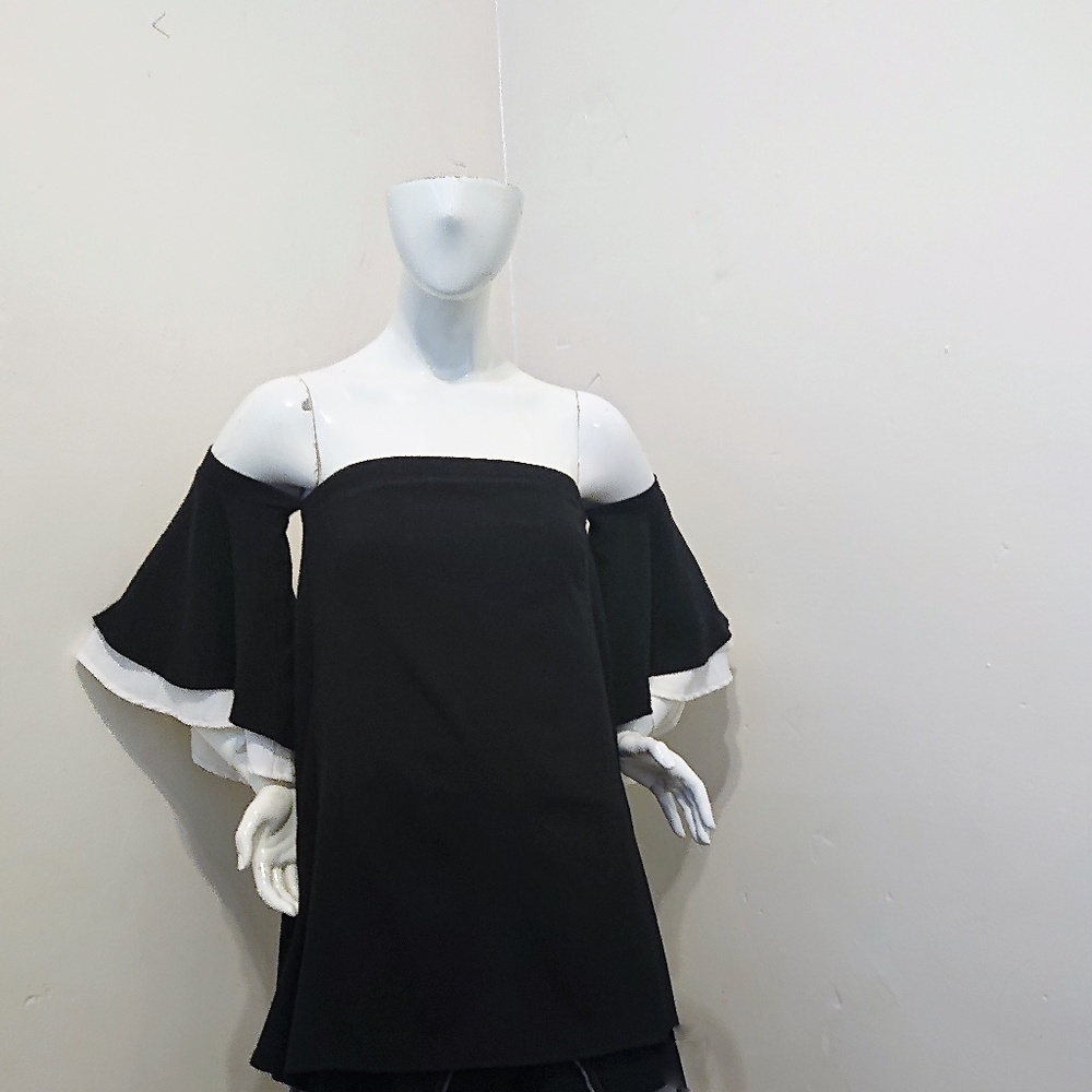 Lulu's Off the Shoulder Mini Trapeze Dress - Med